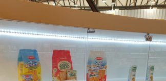 Tiga varian Crackers Kokola yaitu Cream Crackers Butter, Crackers Garlic Bread, dan Sugar Milky Crackers dipajang bersamaan sebagai produk inovasi crackers terbaik SIAL 2018.